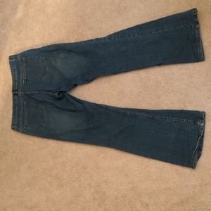 Guess jeans size 32
